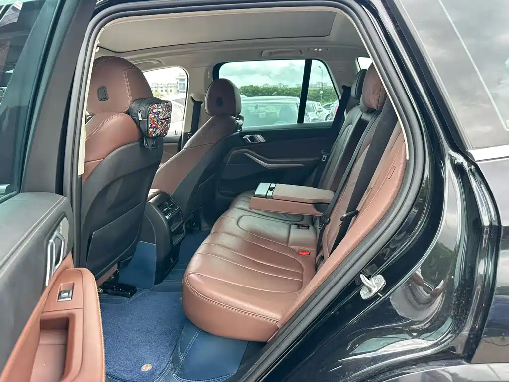 BMW X5 (Import) — миниатюра 8