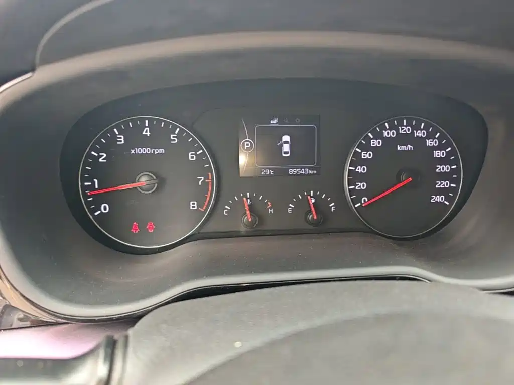 Kia K4 — миниатюра 12