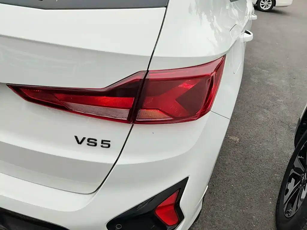 Jetta VS5 — миниатюра 8