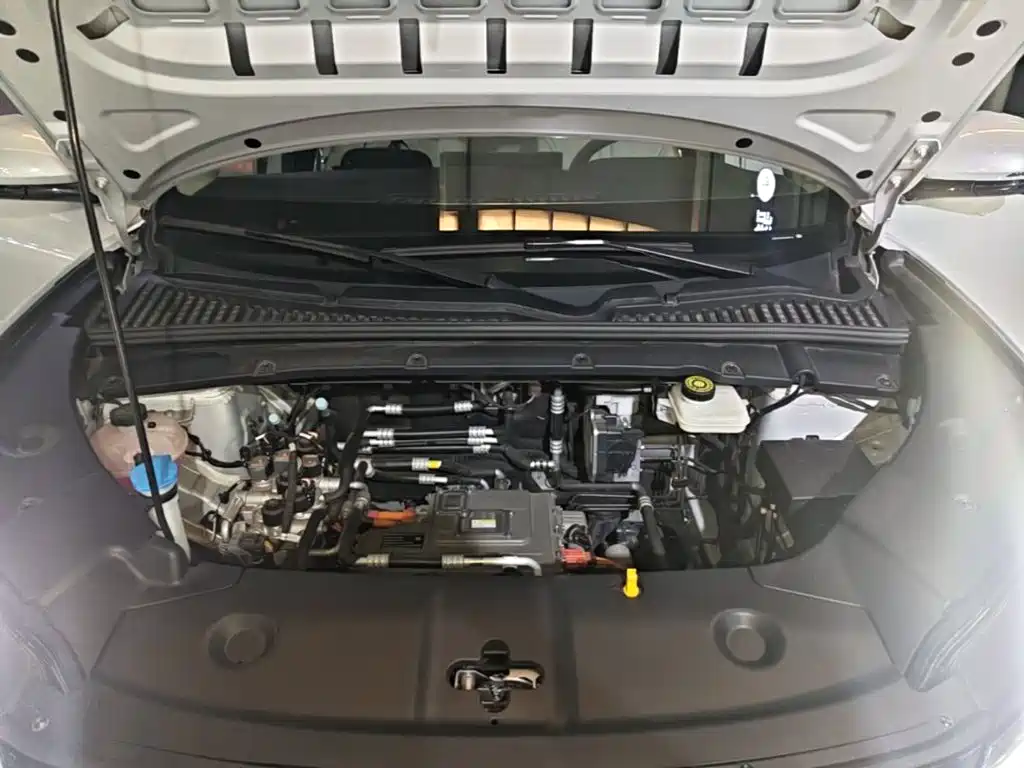 BYD Yuan UP — миниатюра 20