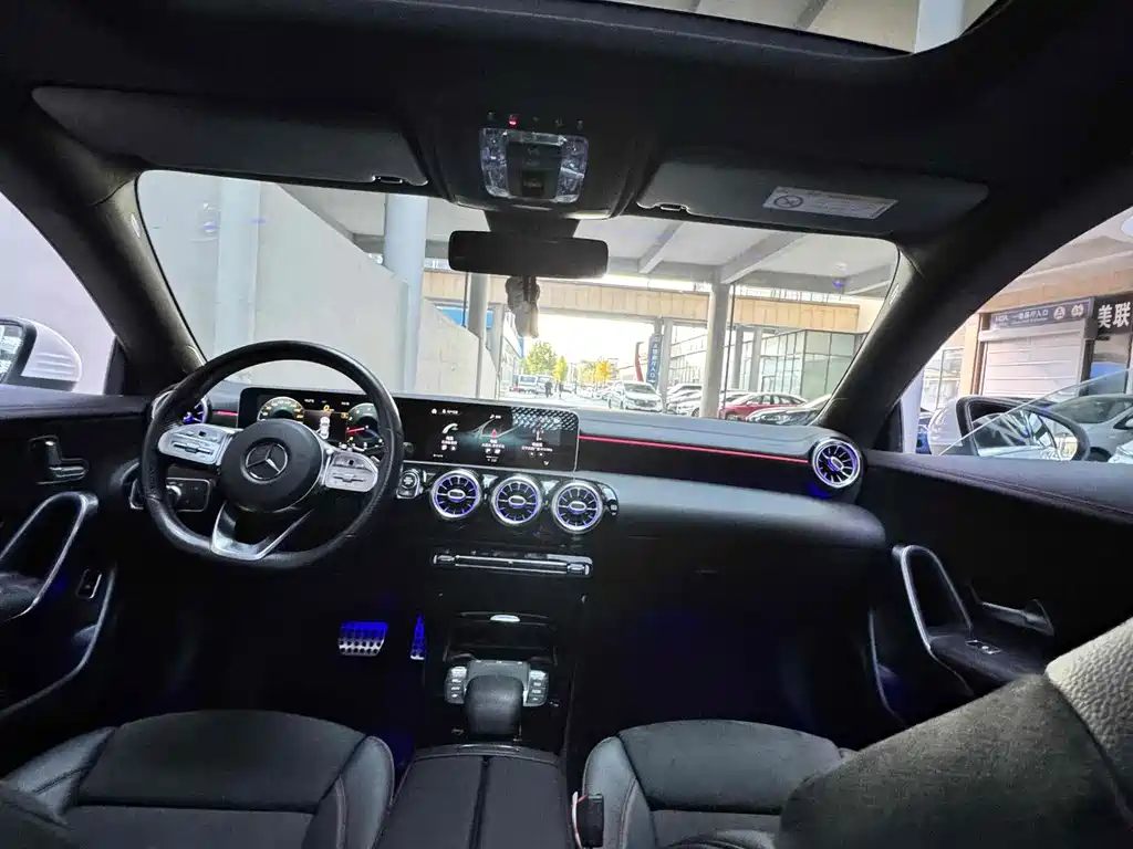 Mercedes-Benz CLA (Import) CLA 200, фото 13