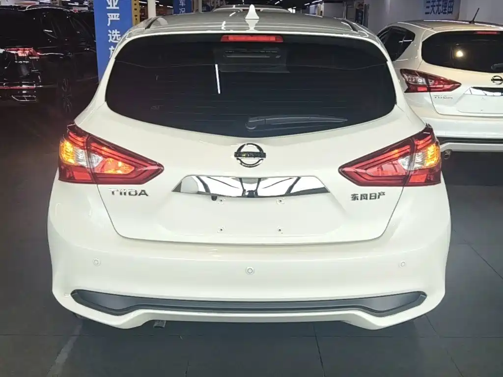 Nissan Tiida 2024 1.6L CVT