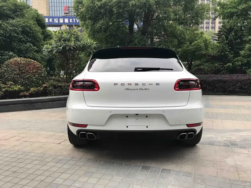 Porsche Macan 2017 Macan Turbo 3.6T