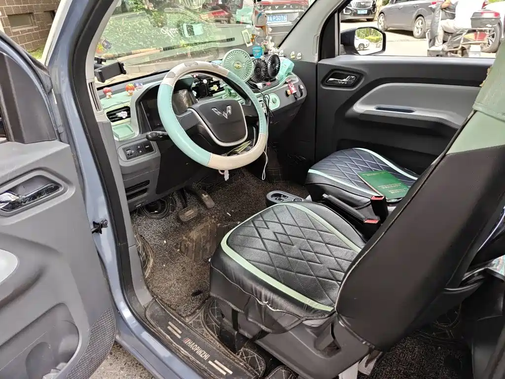 Wuling MINIEV — миниатюра 16