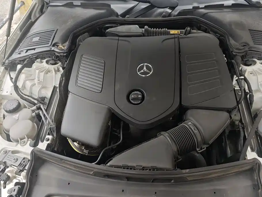 Mercedes-Benz C-Class — миниатюра 10