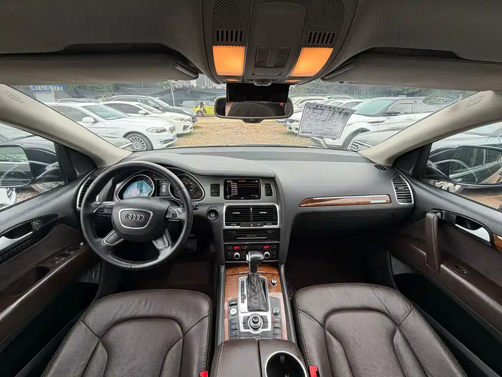 Audi Q7 2014 35 TFSI