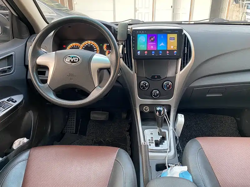 BYD F3 2015 1.5L AT Luxury