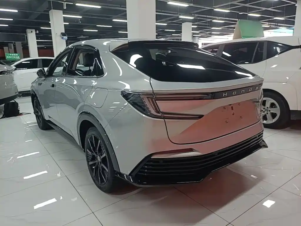 Honda e:NP2 2