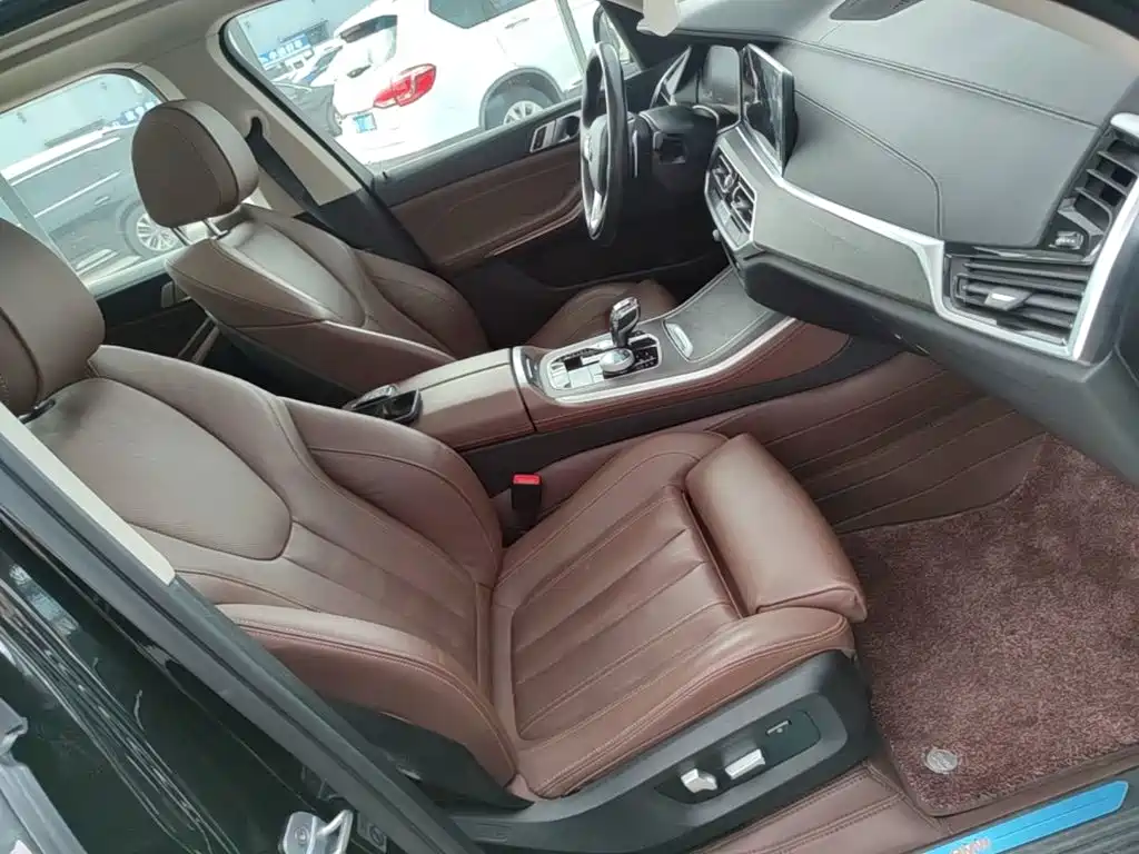 BMW X5 (Import) — миниатюра 25