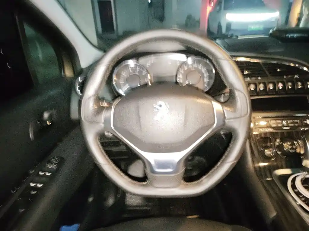Peugeot 3008 — миниатюра 11