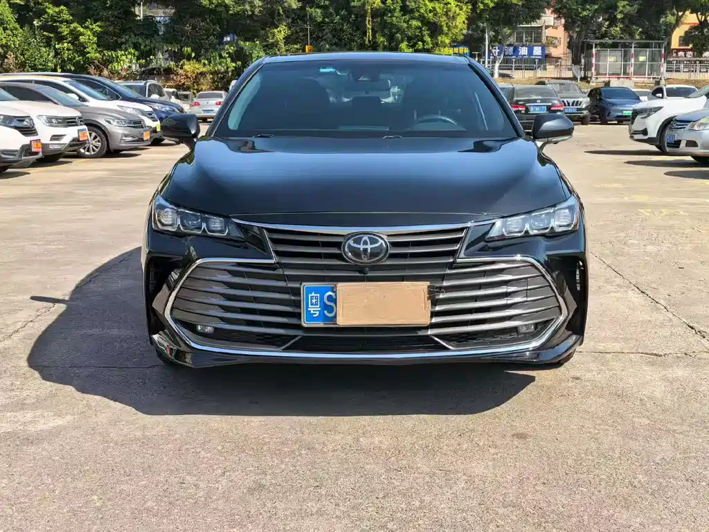 TOYOTA ASIAN DRAGON