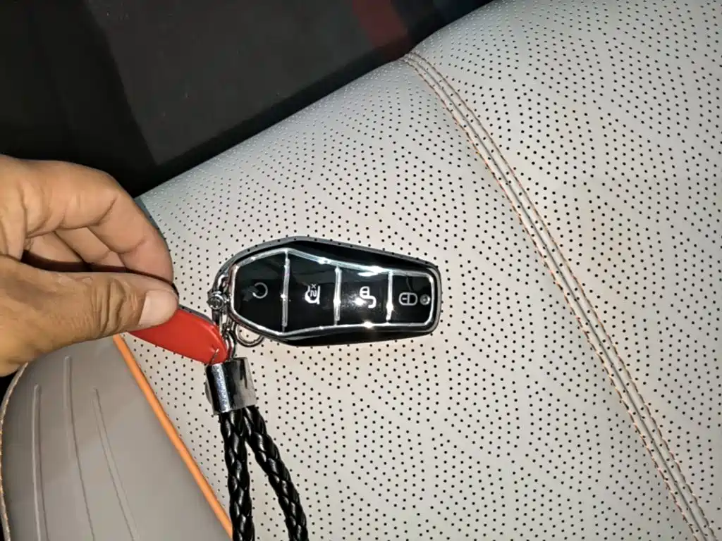 BYD Yuan Plus — миниатюра 9