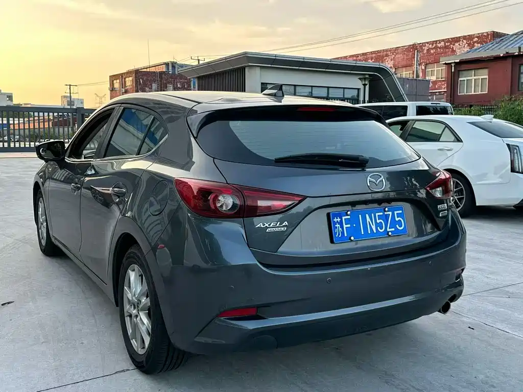 Mazda 3 Axela — миниатюра 7