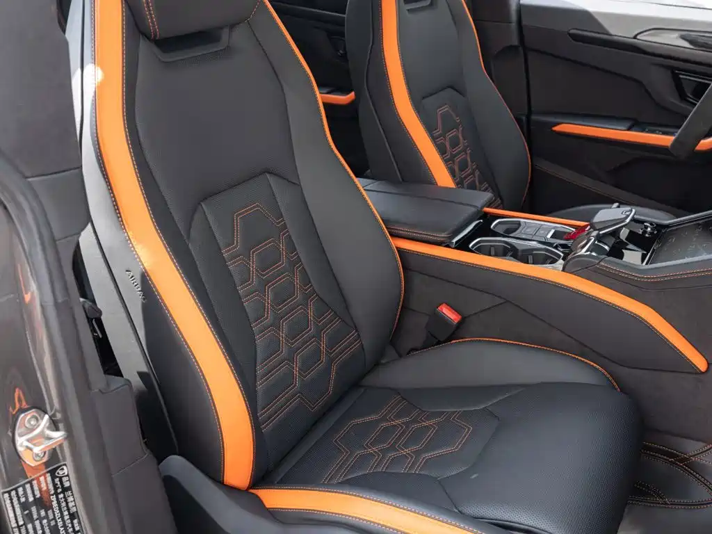 Lamborghini Urus SE — миниатюра 20