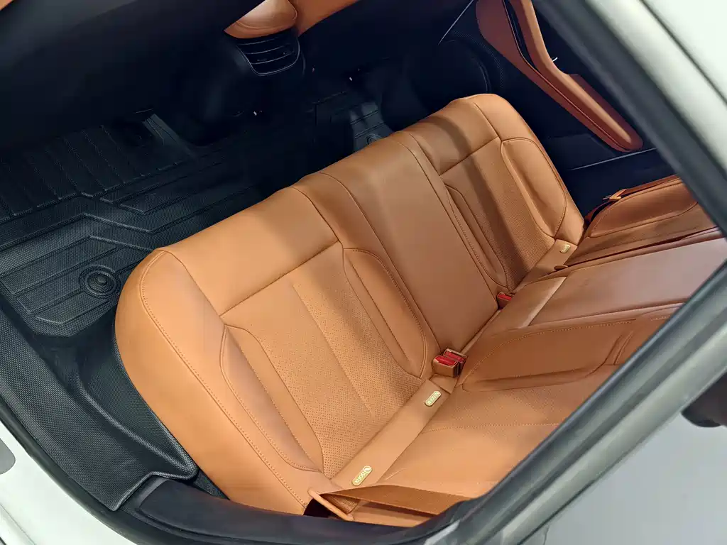 NIO ET5 — миниатюра 10