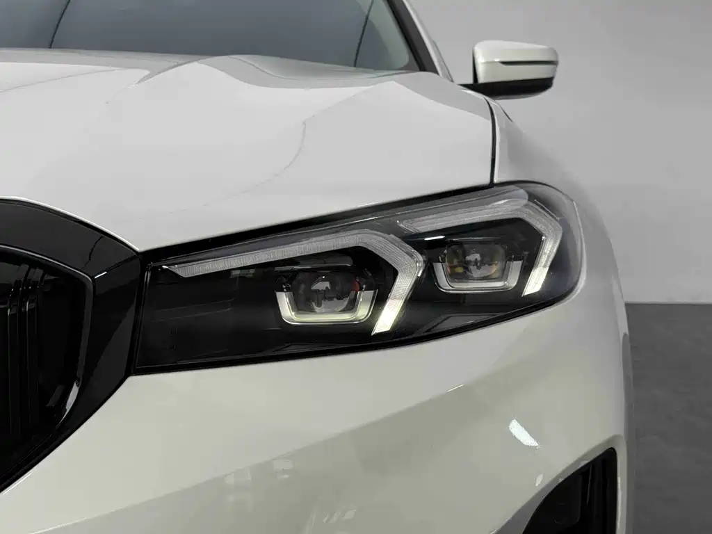 BMW i3 — миниатюра 12