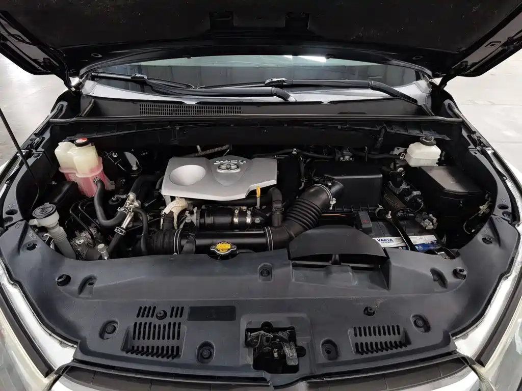 Toyota Highlander — миниатюра 6