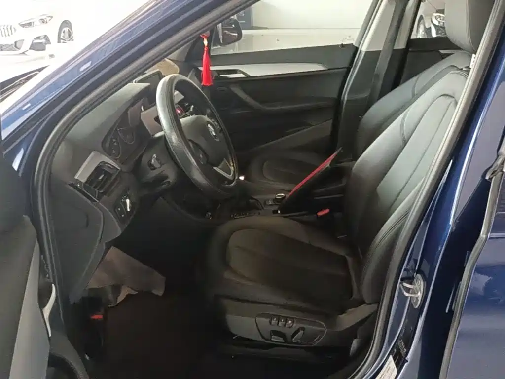 BMW X1 — миниатюра 15