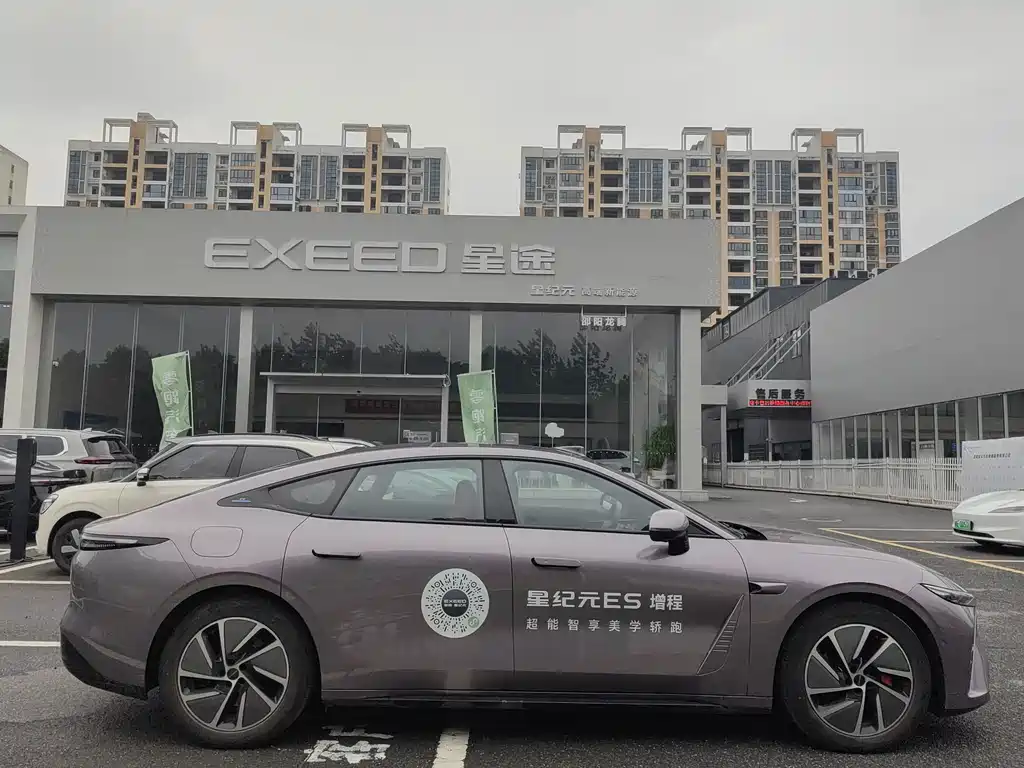 Exeed Exeed ES — миниатюра 7
