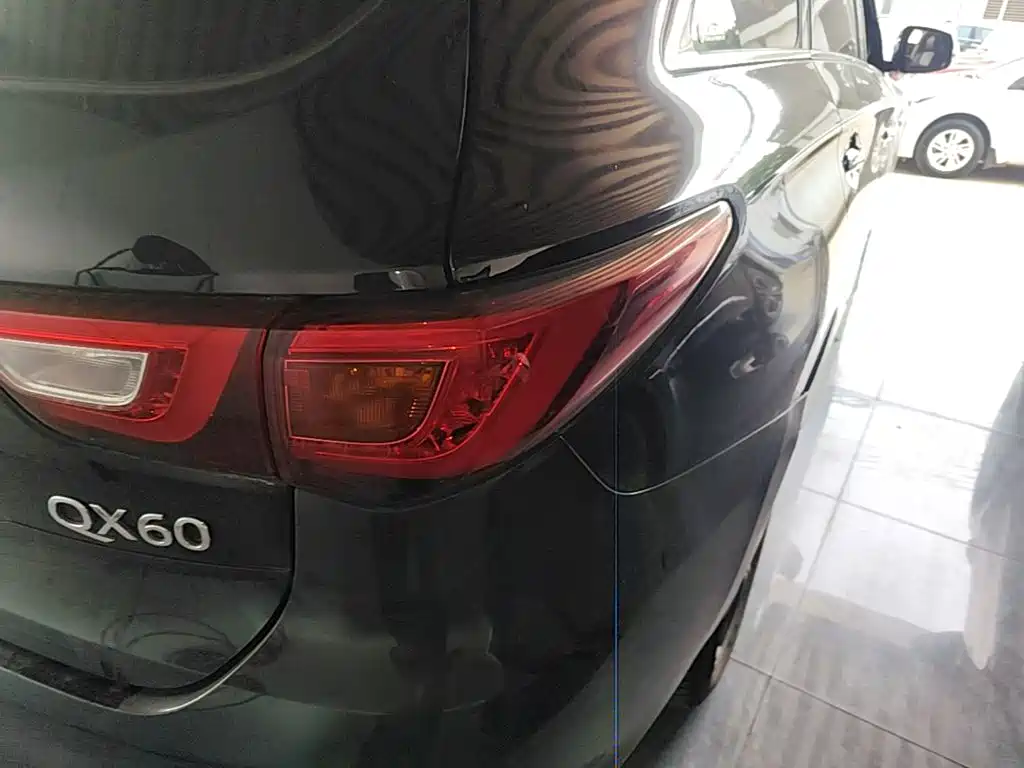 Infiniti QX60 (Import) — миниатюра 8