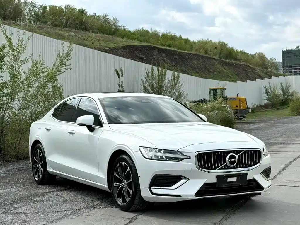 Volvo S60 — миниатюра 3