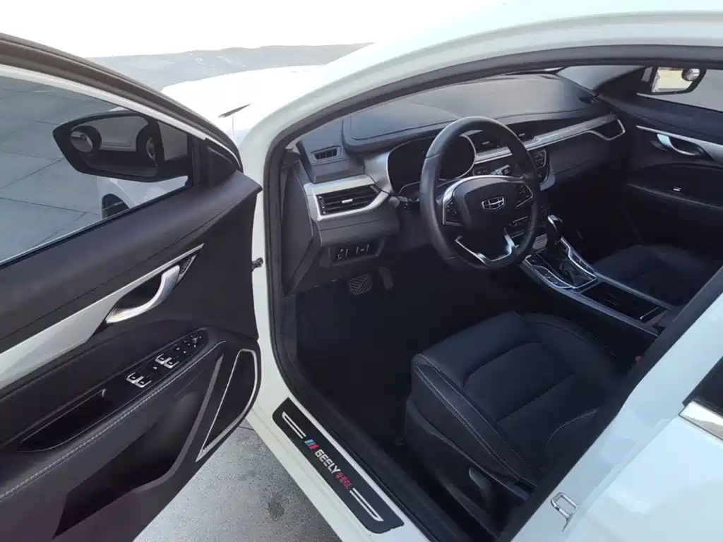 Geely Emgrand — миниатюра 16