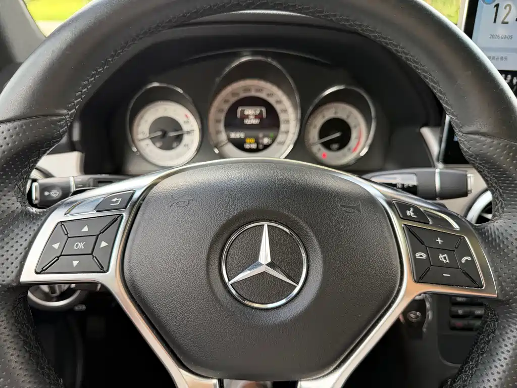 Mercedes-Benz GLK-Class — миниатюра 10