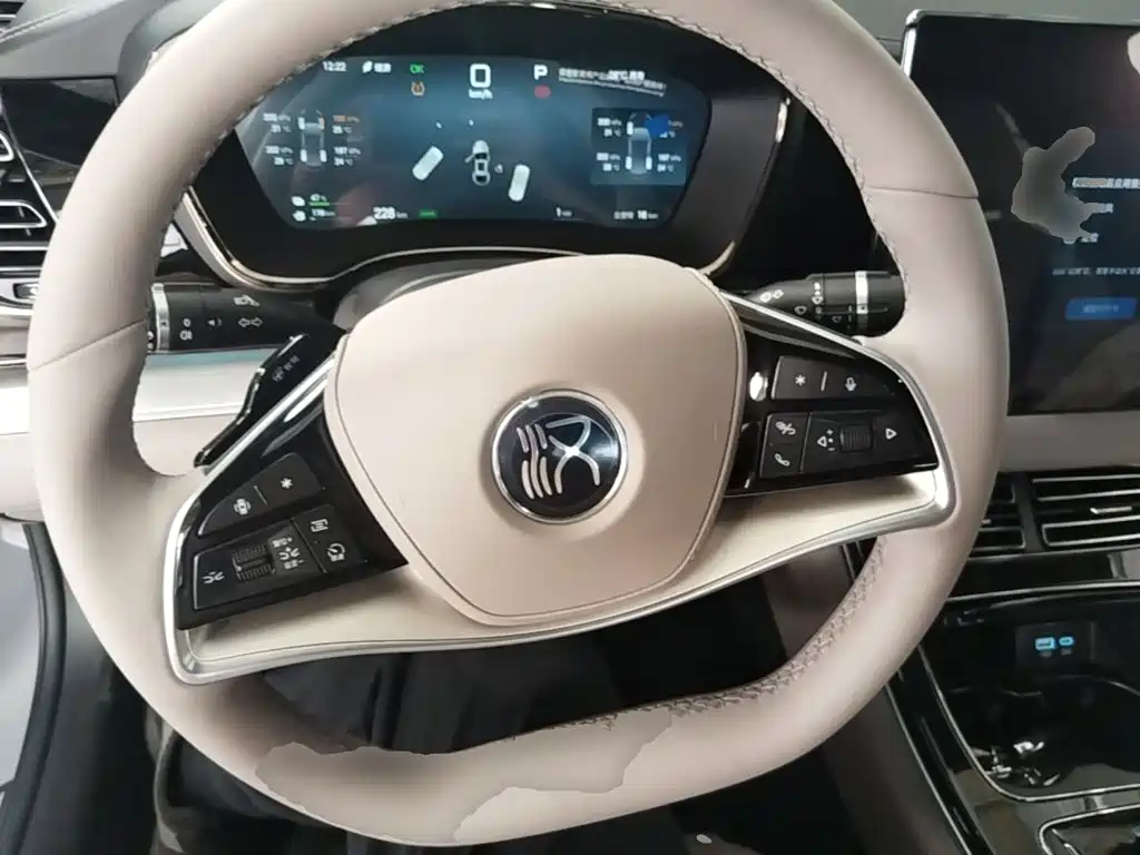 BYD Han — миниатюра 11