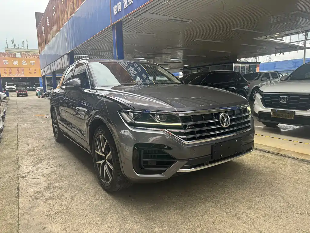 Volkswagen Touareg 2019 3.0TSI V