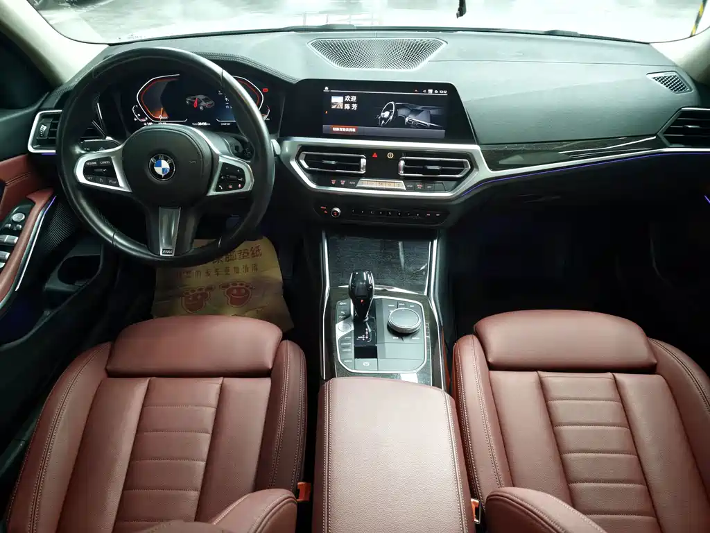 BMW 3 Series — миниатюра 11