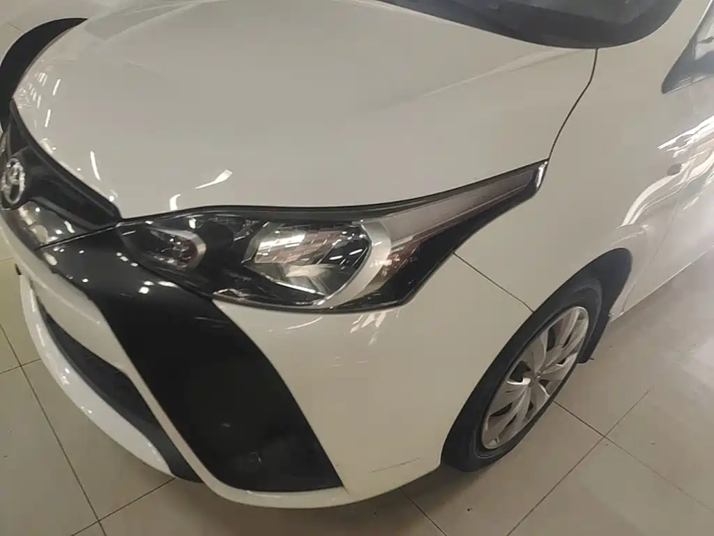 Toyota Yaris L — миниатюра 24