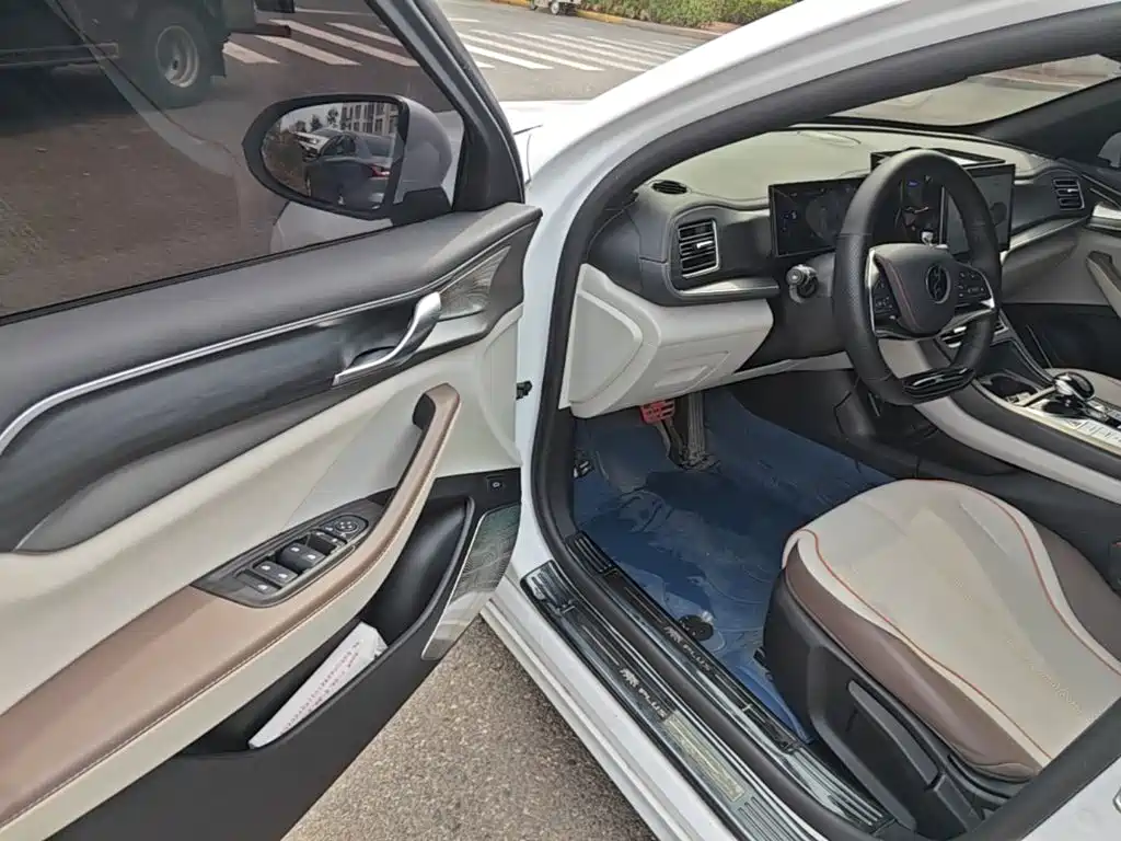 BYD Qin PLUS — миниатюра 16