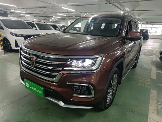 ROEWE  RX8 2019