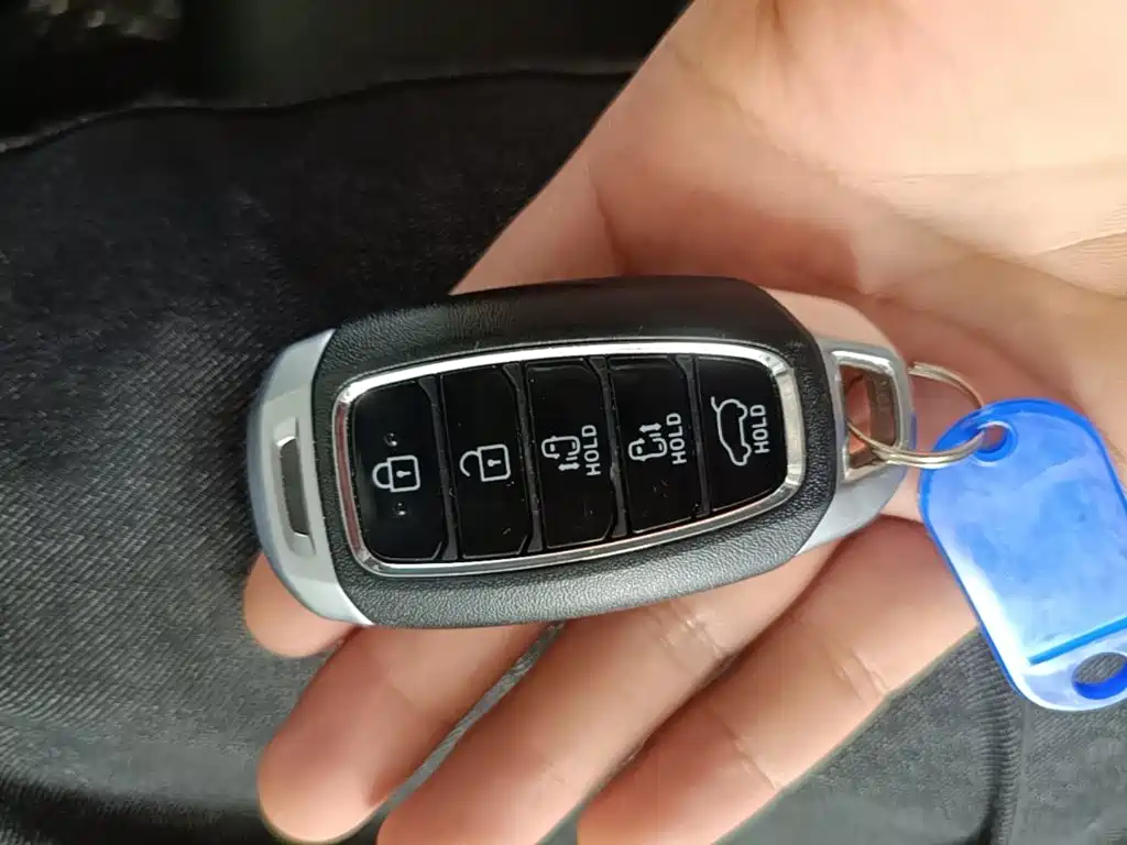 Hyundai Custo — миниатюра 9