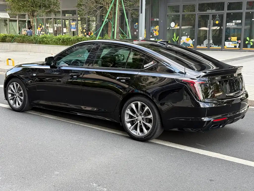 Cadillac CT5 — миниатюра 15