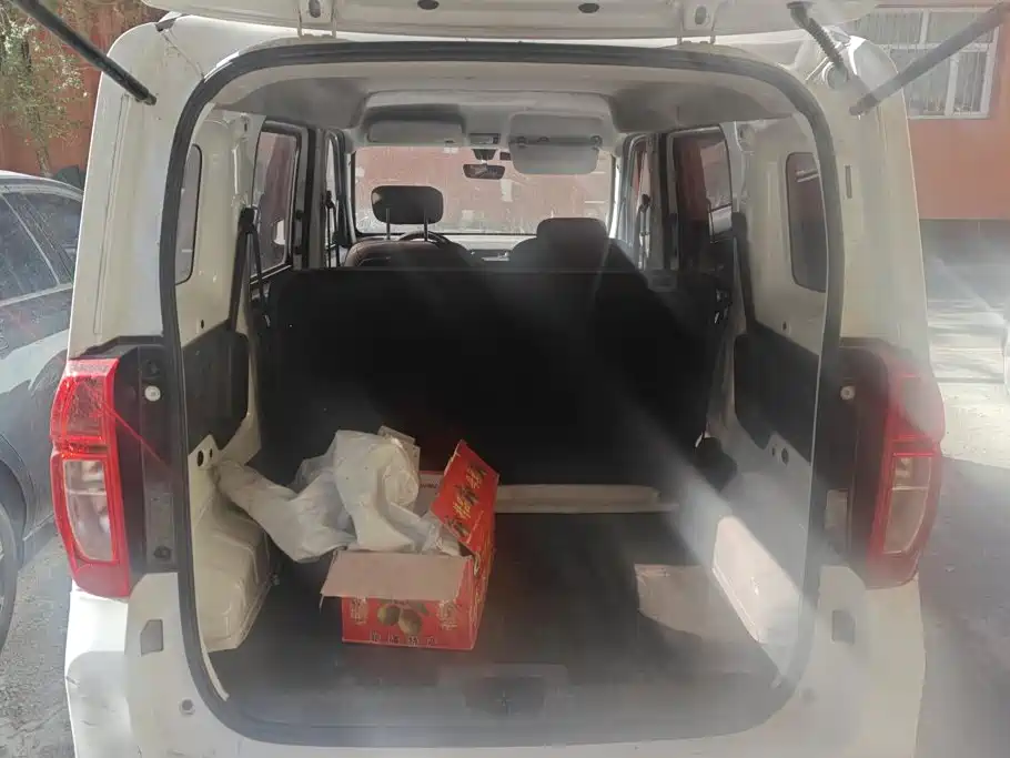 Wuling Zhiguang EV — миниатюра 4
