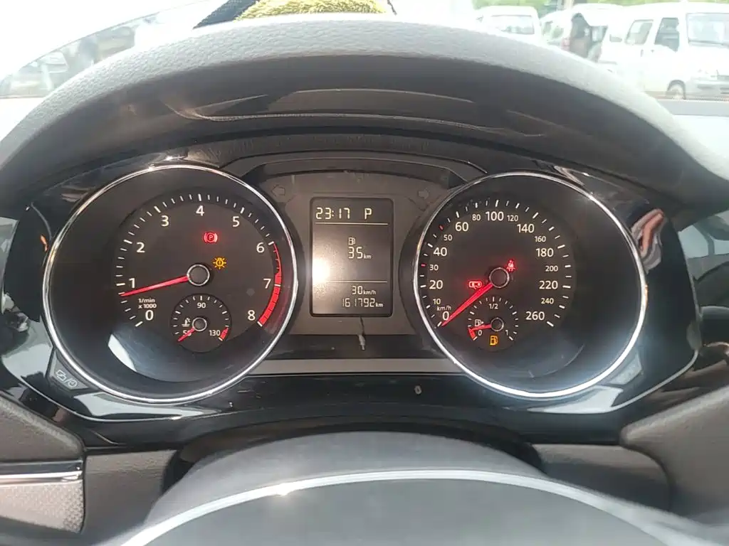 Volkswagen Sagitar — миниатюра 12