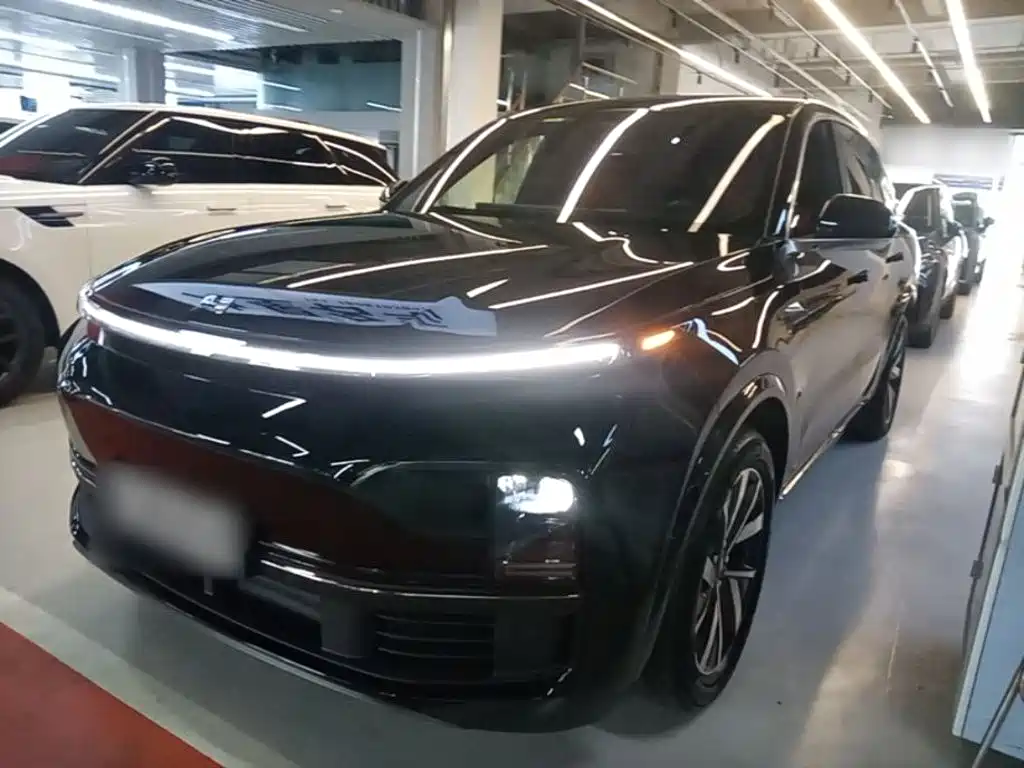Li Auto Li L8 — миниатюра 2