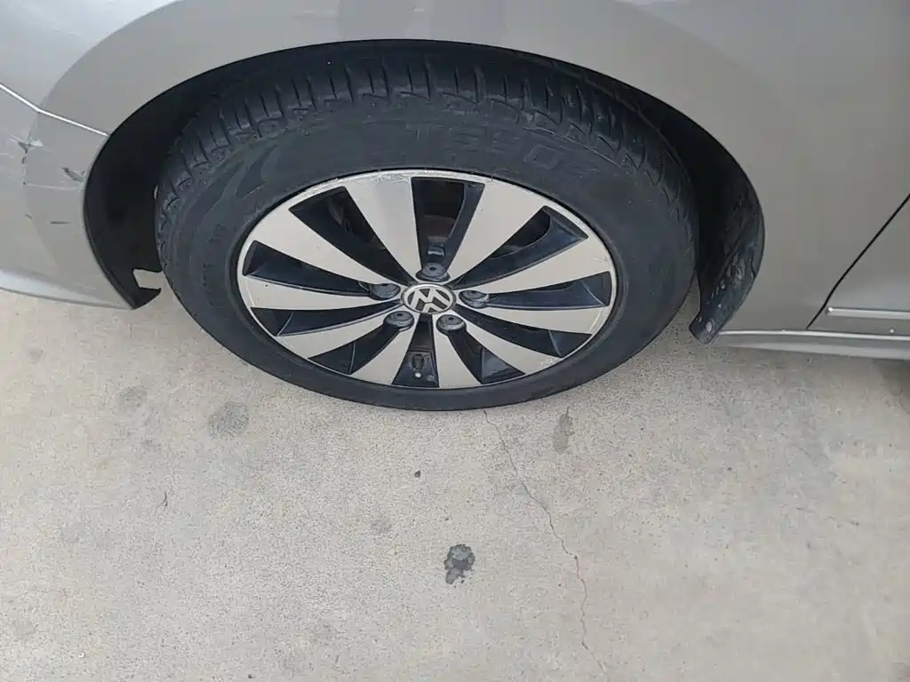Volkswagen Sagitar — миниатюра 23