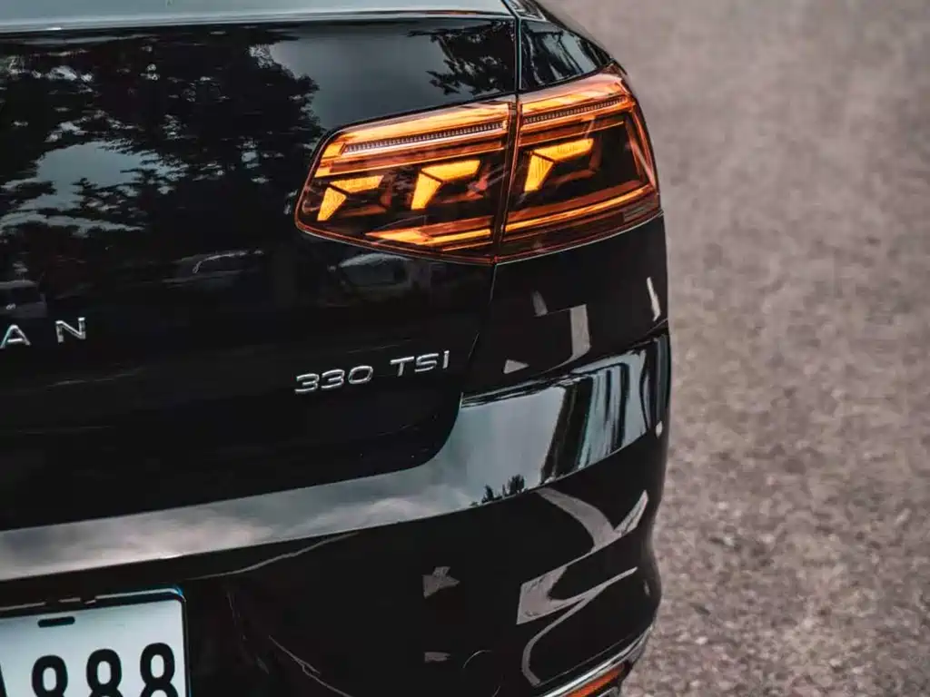 Volkswagen Magotan 2021 330TSI DSG 30