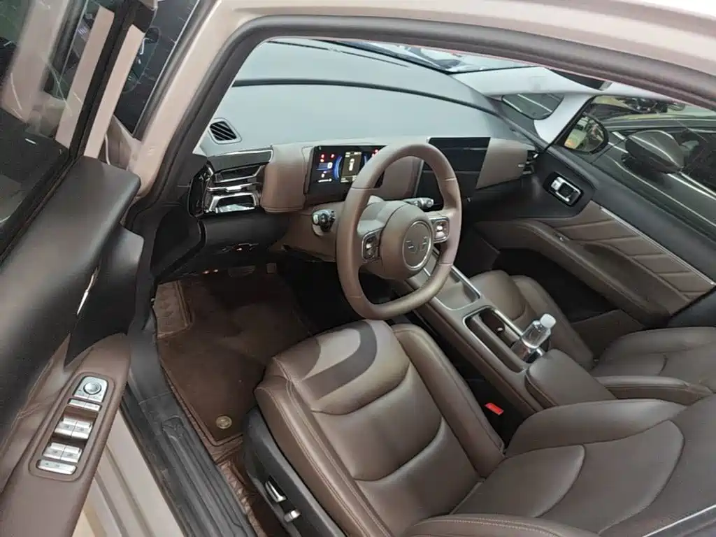 Wuling Xingguang 730 New Energy — миниатюра 16