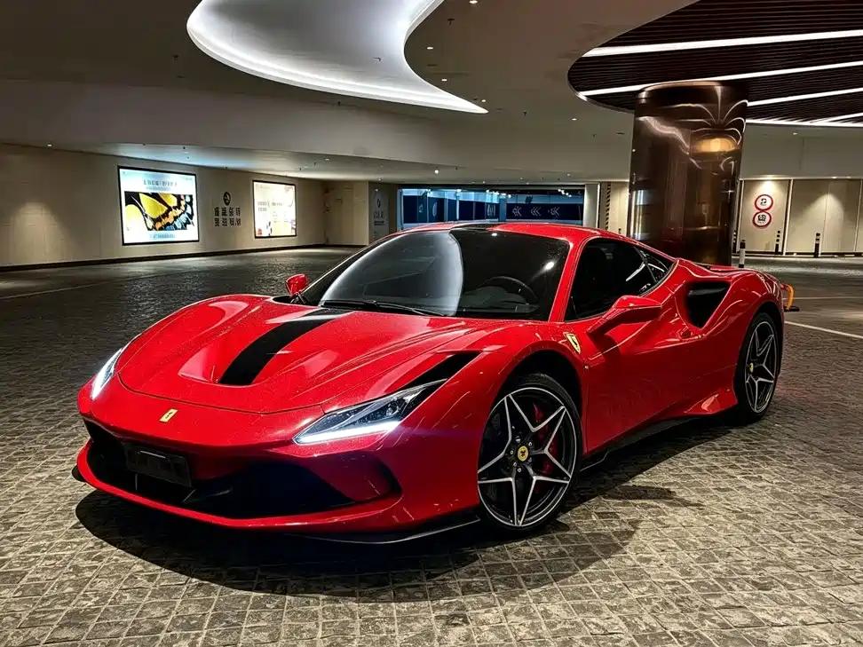 2021 Ferrari F8 Tributo - zdjęcie 1 z 13