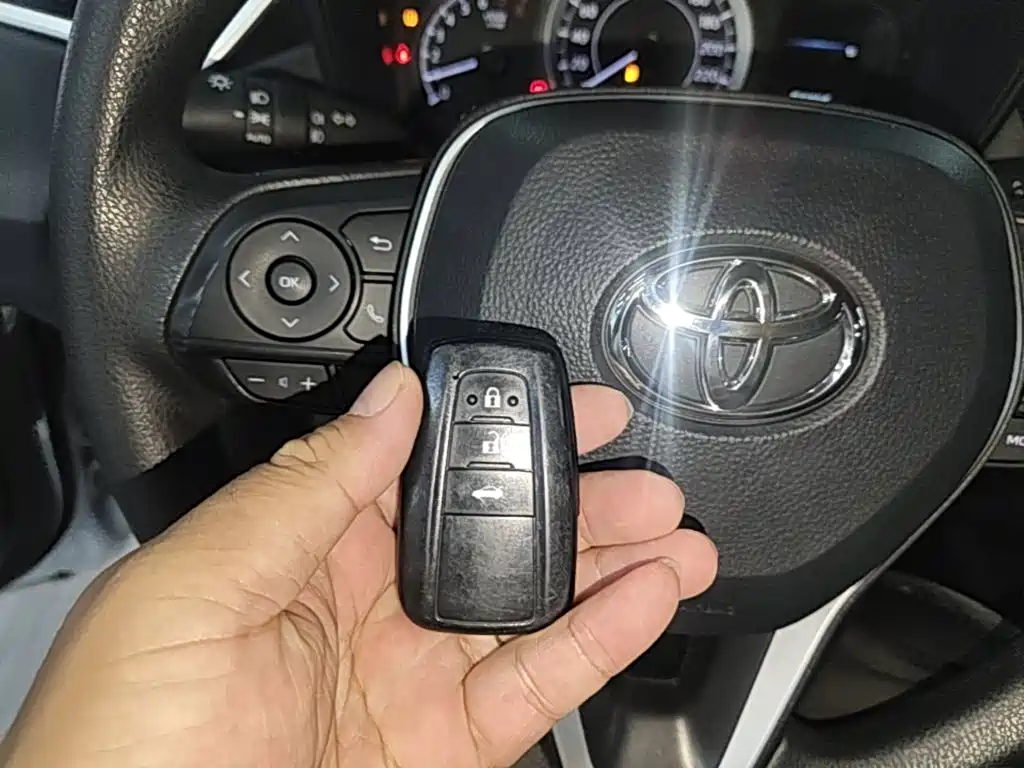 Toyota Corolla — миниатюра 17