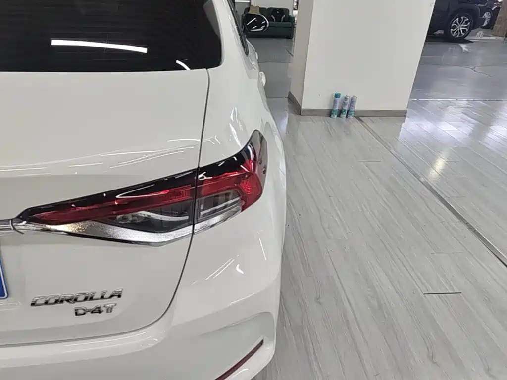 Toyota Corolla — миниатюра 24