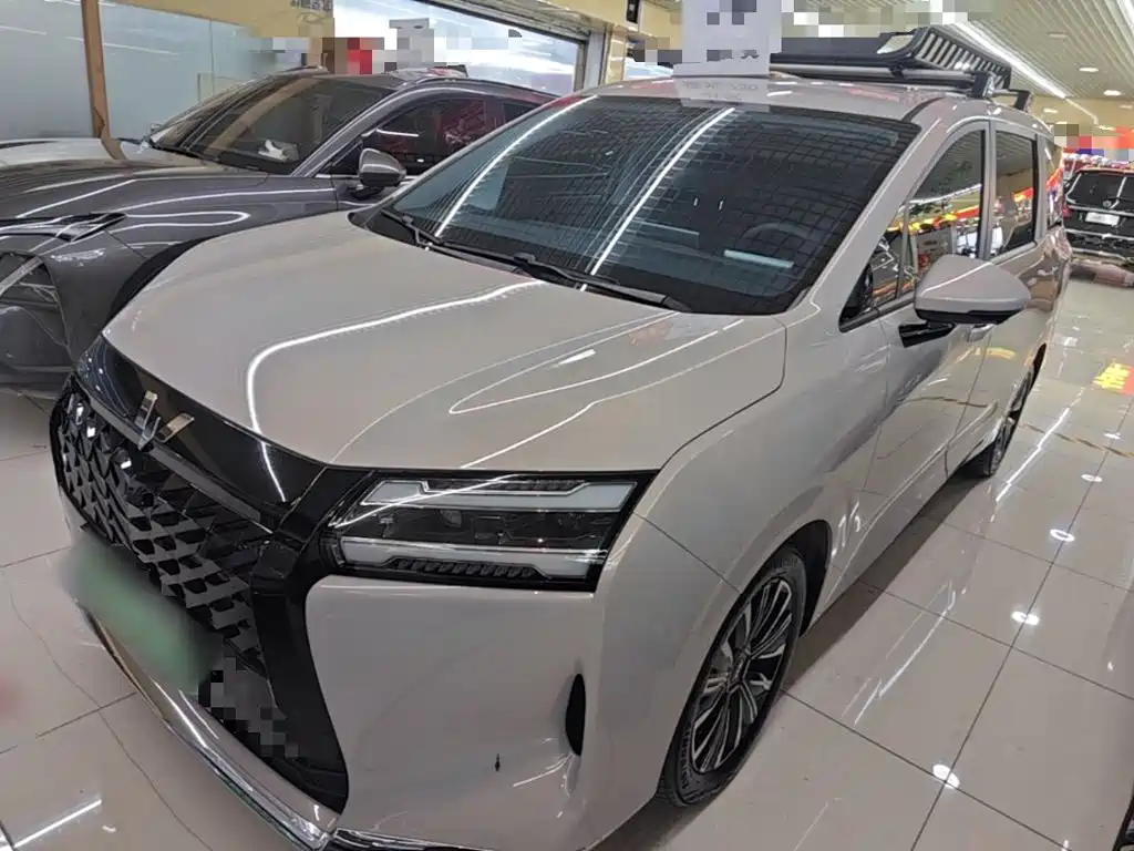 Wuling Xingguang 730 New Energy