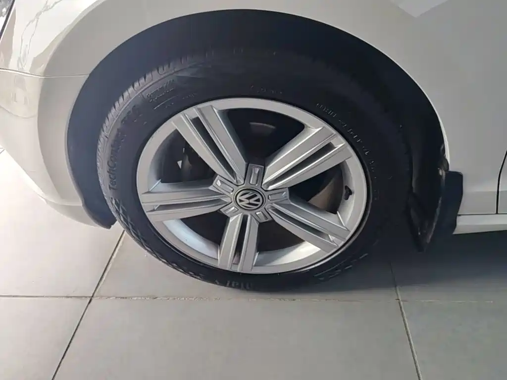 Volkswagen Lamando — миниатюра 23
