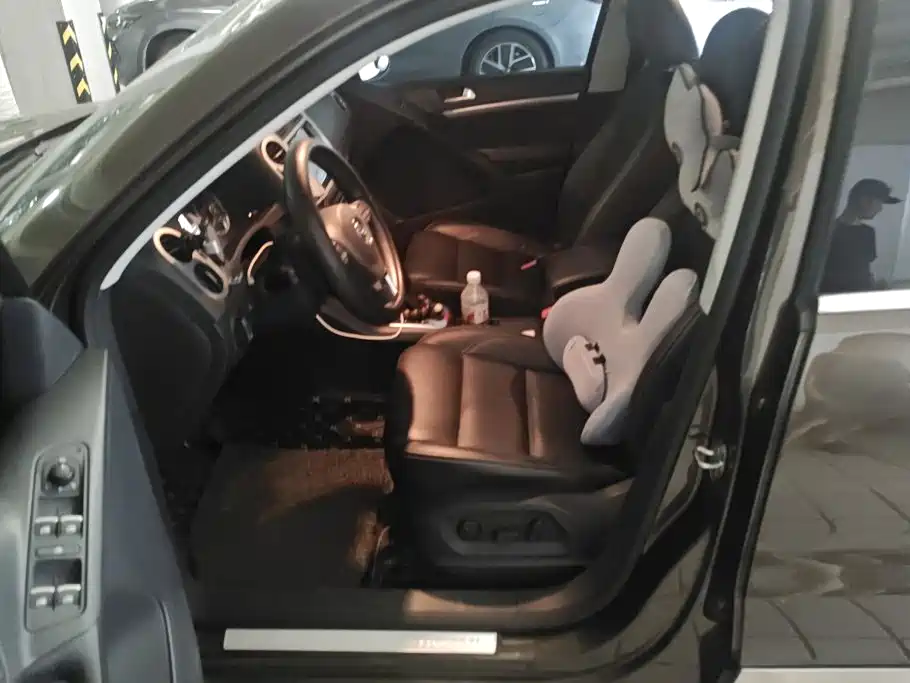 Volkswagen Tiguan — миниатюра 9