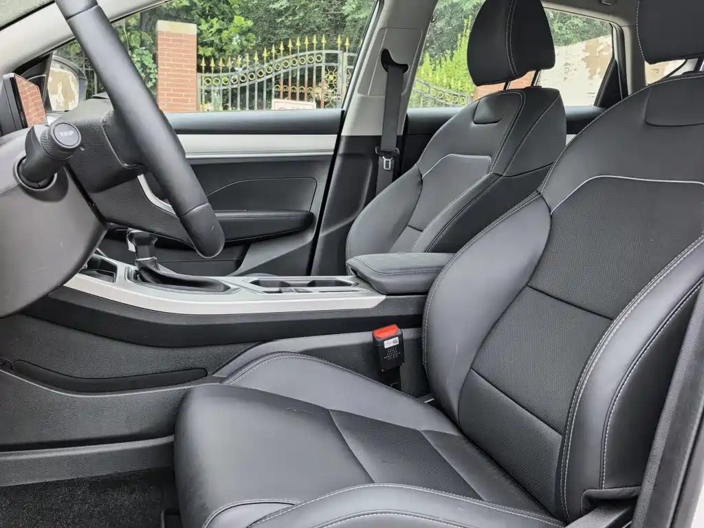 Geely Binyue 2025 1.5L CVT