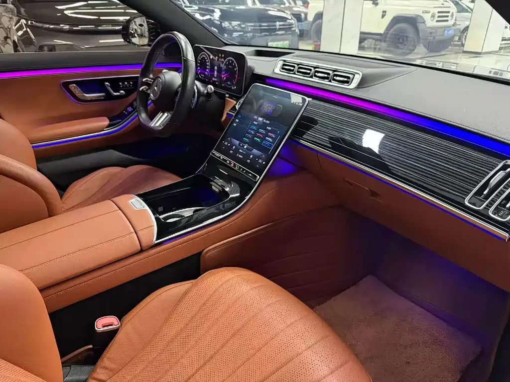 Mercedes-Benz S-Class — миниатюра 7