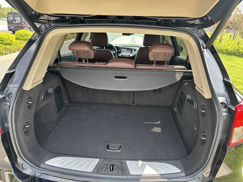 Buick Envision Plus — миниатюра 11
